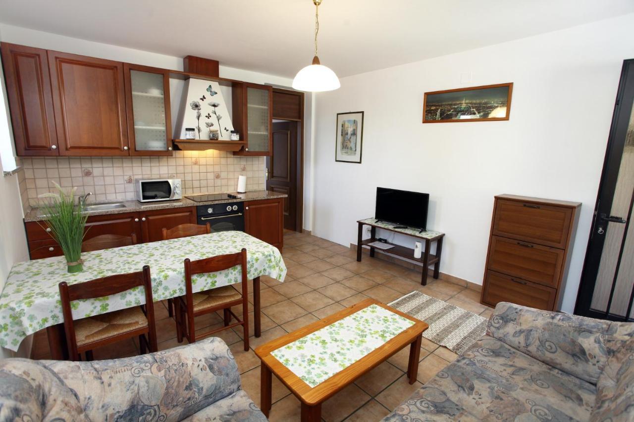 Blue Horizon Apartments Seca 포르토로즈 외부 사진